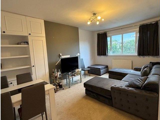 Craven Avenue, London W5, 2 bed flat to rent, £2,300 pcm | PrimeLocation