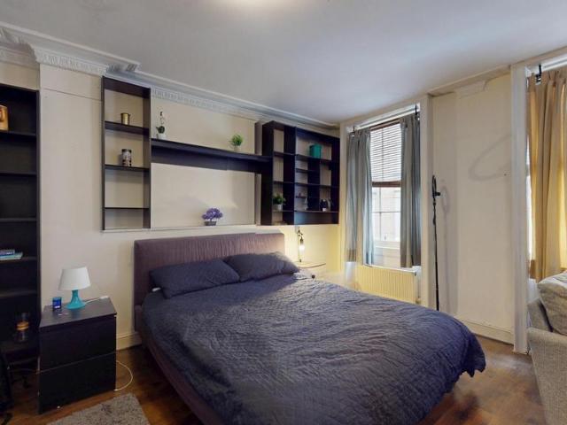 Craven Street, London WC2N 1 bed flat to rent £2,678 pcm £618 pw