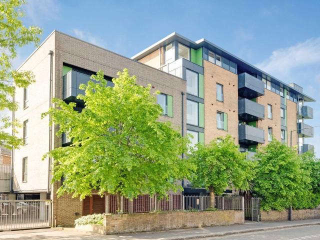 Craven Park, Willesden NW10, 1 bed flat to rent, £1,700 pcm | PrimeLocation