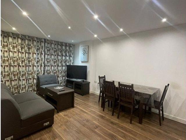 Craven Park, London NW10, 1 bed flat to rent, £1,800 pcm | PrimeLocation