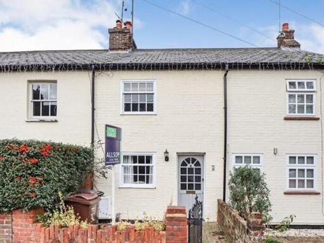 Cravells Road, Harpenden, 2 Bedroom Terraced
