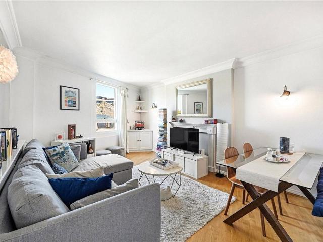 Crawford Street, London, W1H 2 bed apartment to rent £5,417 pcm £1,250 pw