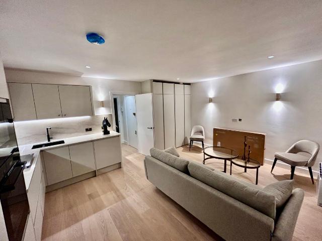 Crawford Street, London W1U, 1 bed flat to rent, £3,250 pcm | PrimeLocation