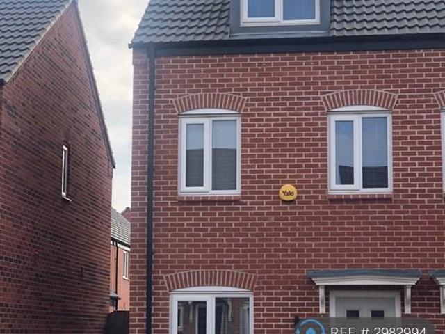 Crawley Way, Derby, DE73 3 bed semi detached house to rent £1,200 pcm £277 pw