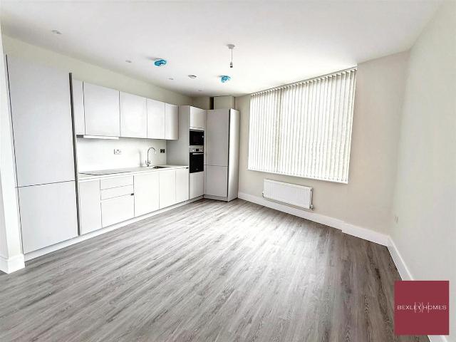 Crayford Road, Crayford DA1, 2 bed flat to rent, £1,900 pcm | PrimeLocation