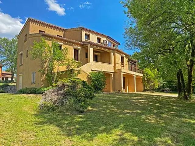 Crayssac 46150 Achat / Vente maison 8 pièces t8 jardin terrasse