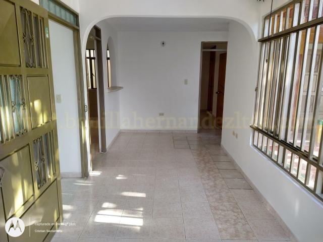 CRA 4 # 38 08 PISO 3 LA CASTELLANA