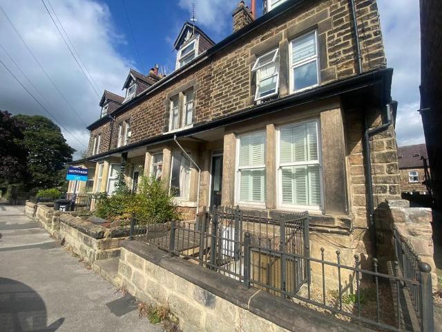 Crab Lane, Harrogate, HG1 3BE 1 bed flat to rent £850 pcm £196 pw