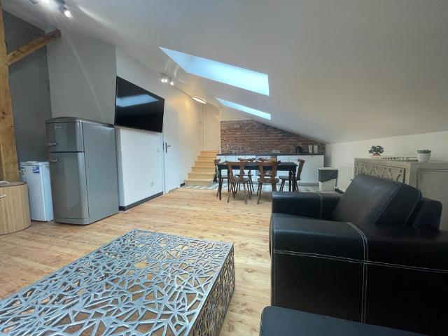 Cracow, Old town – Florianska str, NEW flat 2 bedrooms + livingroom, 4900 PLN +electricity