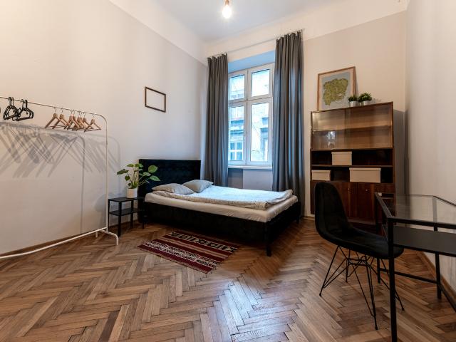 Cracow, old town, Librowszczyzna 4 flat, one bedroom ID 13, 2250 PLN all included