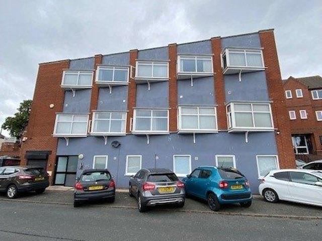 Cradley Heath, B64 Studio to rent £595 pcm £137 pw