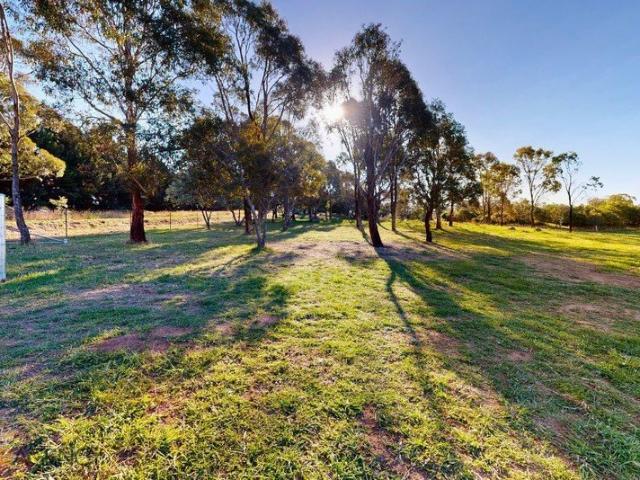 Craft Your Dream Home and Embrace the Millthorpe Lifestyle