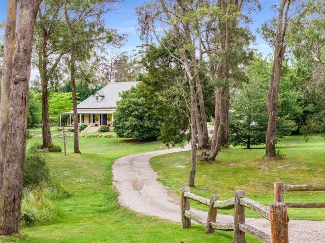 Craftsman Built Home on Five Acres, Walking Distance to Berrima