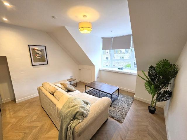 Craig Place, Torry, Aberdeen, AB11 1 bed flat to rent £575 pcm £133 pw
