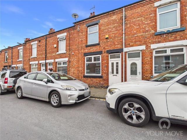 Craig Street, Darlington, DL3 2 bed terraced house to rent £675 pcm £156 pw