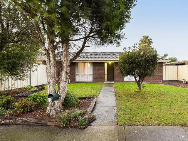 Craigieburn, 64 Mitford Crescent