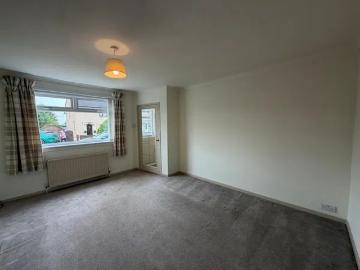Craiglea Avenue, KA2 0JD