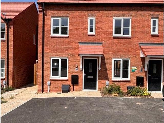 Craigleith Avenue, Loughborough LE12, 3 bed terraced house to rent, £1,200 pcm | PrimeLocation