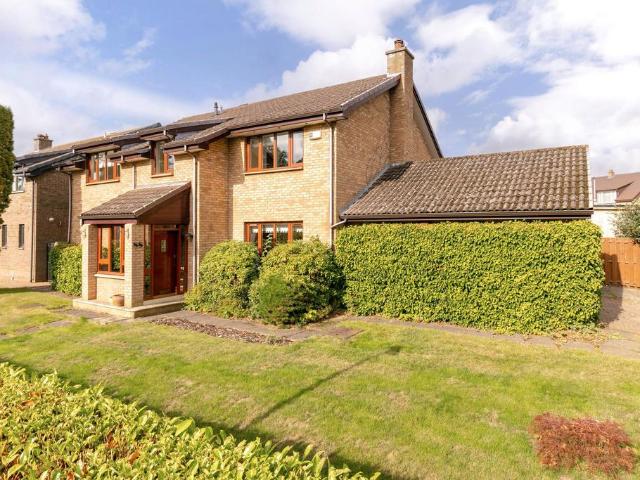 Craiglockhart Drive South, Edinburgh. 5 bed detached house to rent £3,500 pcm £808 pw
