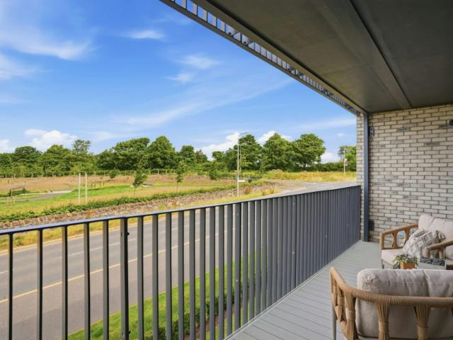 Craigs Road Edinburgh, EH12