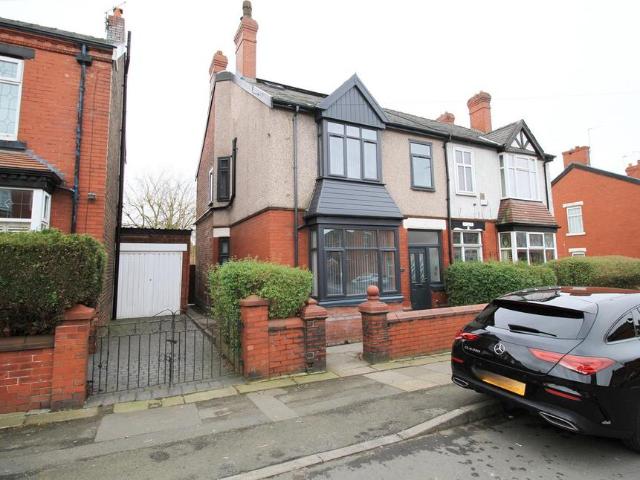 Cranbourne Road, Ashton Under Lyne OL7 1 bed in a house share to rent £550 pcm £127 pw