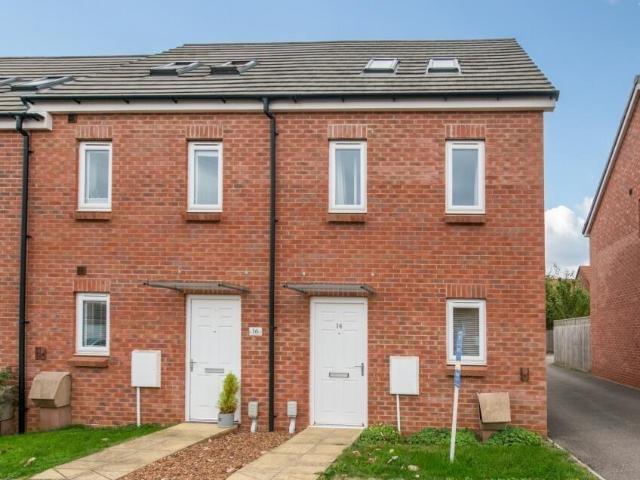Cranbrook 3 bed end of terrace house to rent £1,250 pcm £288 pw