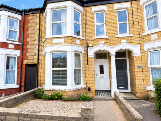 Cranbrook Avenue, Hull HU6 1 bed in a house share to rent £433 pcm £100 pw