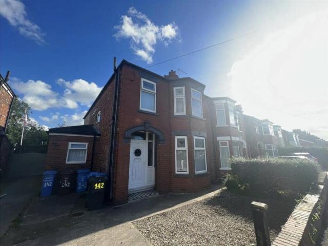 Cranbrook Avenue, Hull HU6 5 bed house to rent £456 pcm £105 pw