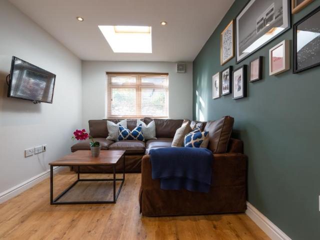 Cranbrook Street, Cardiff CF24, 6 bed terraced house to rent, £754 pppm | PrimeLocation