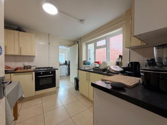 Cranbrook Street, Cathays CF24, 4 bed end terrace house to rent, £2,260 pcm | PrimeLocation