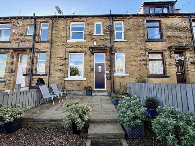 Cranbrook Street, Clayton, Bradford BD14, 2 bed terraced house to rent, £850 pcm | PrimeLocation