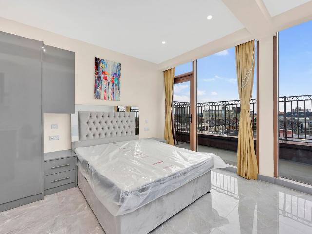Cranbrook Road, Ilford IG1, Studio to rent, £1,600 pcm | PrimeLocation