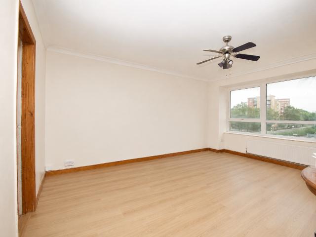 Cranbrook Road, Ilford IG2, Block of flats to rent, £1,850 pcm | PrimeLocation