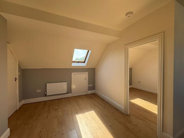Cranbrook Road, Ilford IG2, 1 bed flat to rent, £1,250 pcm | PrimeLocation