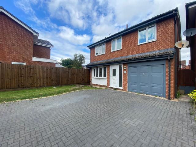 Cranebrook Close, Leighton CW1, 4 bed detached house to rent, £1,600 pcm | PrimeLocation