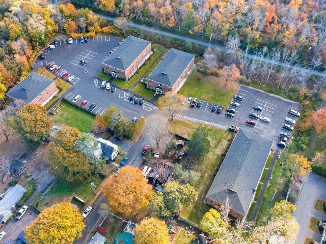 Cranebrook Crossing 2 Bedroom Apartment for Rent at 7 Dyer Court, Danvers, MA 01923