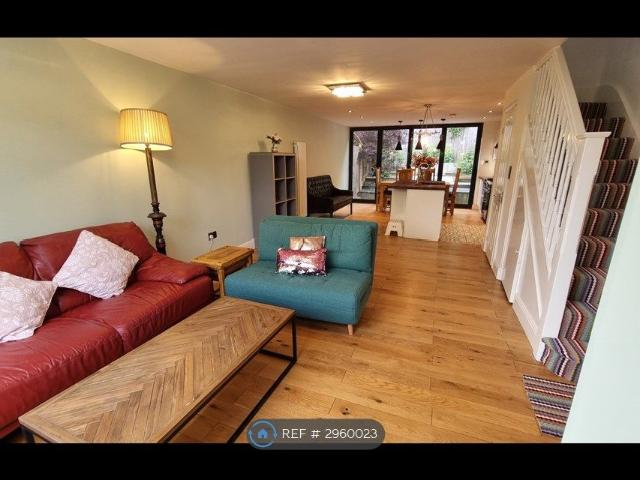 Cranford Close, London SW20, 4 bed terraced house to rent, £4,000 pcm | PrimeLocation