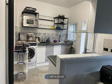 Cranfield, Cranfield, Bedford MK43, 2 bed bungalow to rent, £1,590 pcm | PrimeLocation