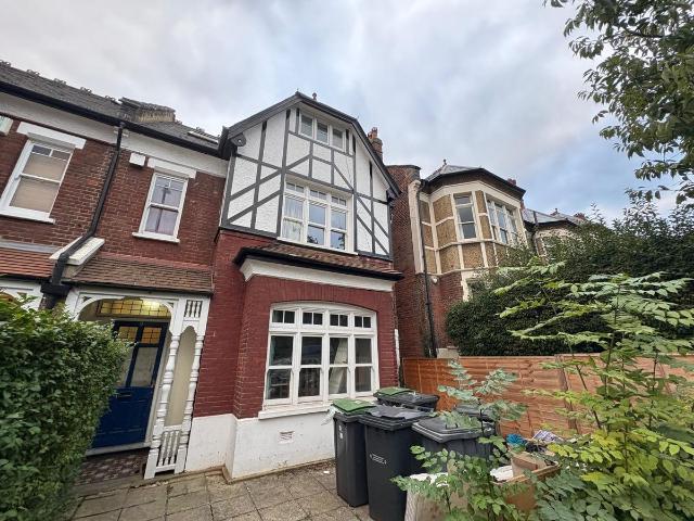 Cranley Gardens, Hornsey, London N10, Studio to rent, £1,300 pcm | PrimeLocation