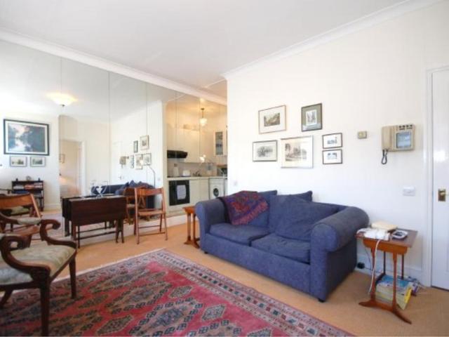 Cranley Gardens, South Kensington, SW7 1 bed flat to rent £3,575 pcm £825 pw