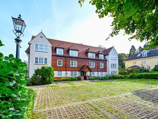 Cranley Road, Guildford GU1, 2 bed flat to rent, £2,250 pcm | PrimeLocation