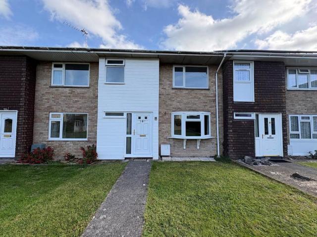 Cranmore, Brompton Road. 3 bed house to rent £1,250 pcm £288 pw