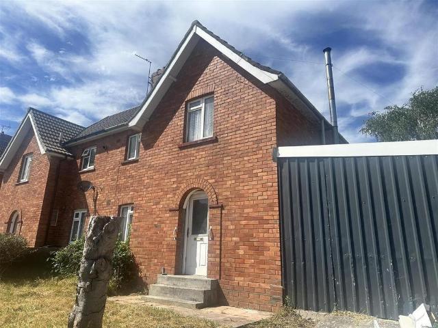 Cranmore Crescent, Bristol, BS10 3 bed house to rent £2,100 pcm £485 pw