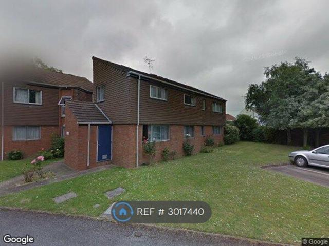 Cranston Close, Hounslow TW3, 1 bed flat to rent, £1,400 pcm | PrimeLocation