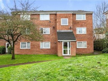 Cranston Close, Ickenham, Middlesex UB10, 1 bed flat to rent, £1,250 pcm | PrimeLocation