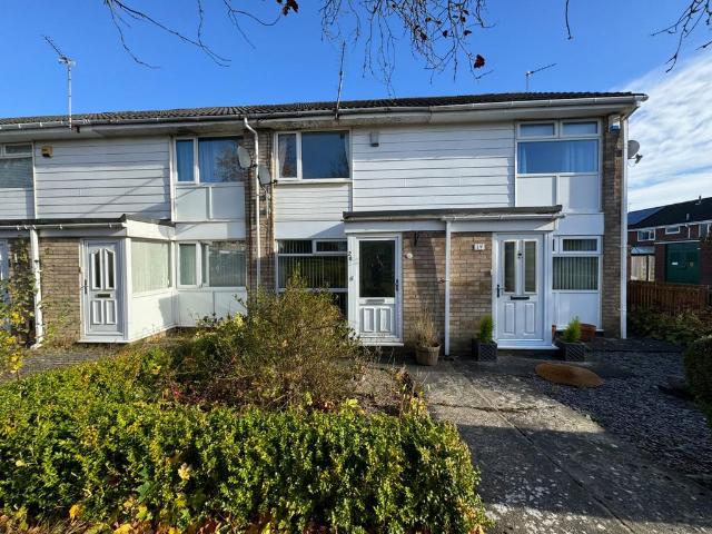 Cranwell Court, Newcastle Upon Tyne NE3 2 bed terraced house to rent £900 pcm £208 pw