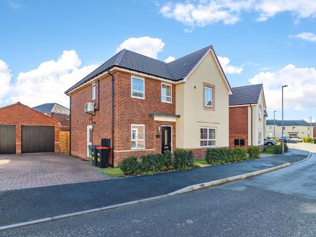 Cranwell Crescent, Milton Keynes MK17, 4 bed property to rent, £2,195 pcm | PrimeLocation