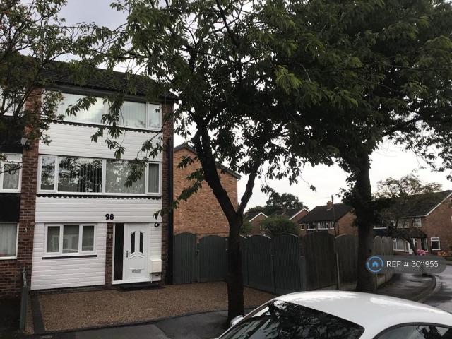 Crantock Drive, Heald Green, Cheadle. 1 bed in a house share to rent £525 pcm £121 pw