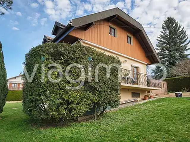 Cranves Sales 74380 Achat / Vente maison 6 pièces t6 au dernier étage parking