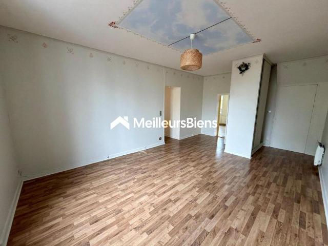 CRAON Appartement 2 chambres avec terrasse